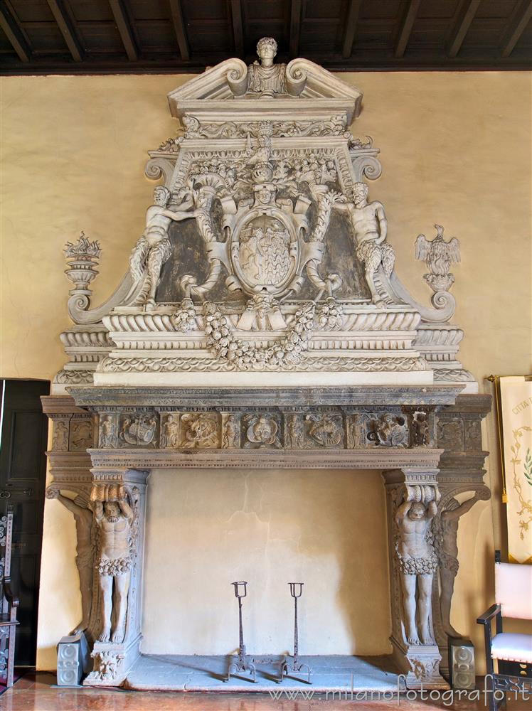 Castiglione Olona (Varese, Italy) - Renaissance fireplace with baroque hood in Palazzo Branda